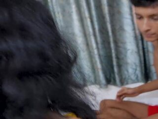 एक कदम मोम seduces उसकी कदम बेटा हार्डकोर सेक्स: इंडियन आस चाट डर्टी चलचित्र