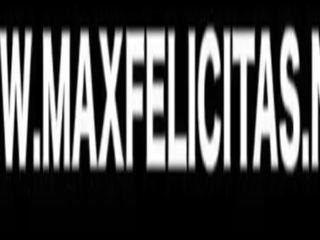 Il primo phim khiêu dâm trong macchina di martina smeraldi con max felicitas