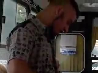 Murdar film în autobus